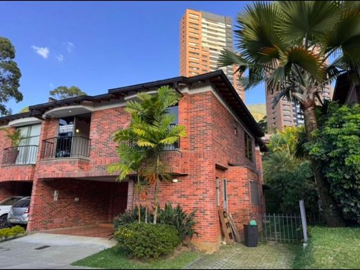 منزل ﻓﻲ ميديلين, Medellín