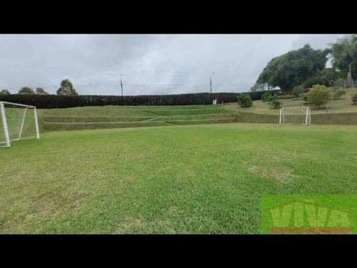 ﻣﻨﺰﻝ ﺭﻳﻔﻲ/ ﺑﻴﺖ ﻤﺰﺭﻋﺔ ﻓﻲ Rionegro, Departamento de Antioquia