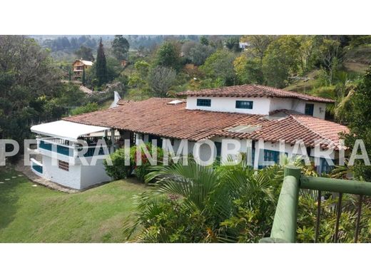 Ρουστίκ ή αγροικία σε Copacabana, Departamento de Antioquia