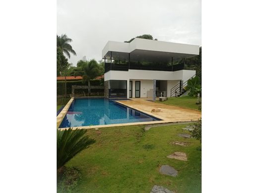 Country House in Pereira, Departamento de Risaralda