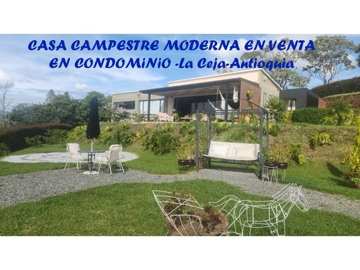 Country House in La Ceja, Departamento de Antioquia