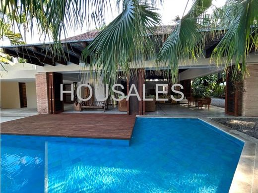 Country House in Girardot City, Girardot