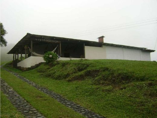 Gutshaus oder Landhaus in Guadalajara de Buga, Departamento del Valle del Cauca