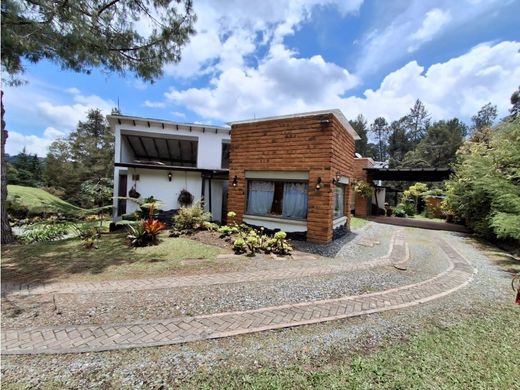 Envigado, Departamento de Antioquiaのカントリーハウス