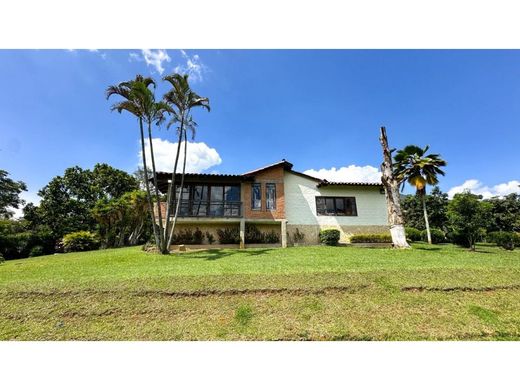 Boerderij in Copacabana, Departamento de Antioquia