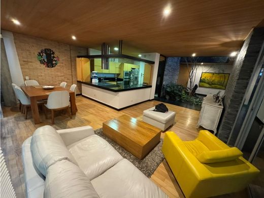 豪宅  Envigado, Departamento de Antioquia