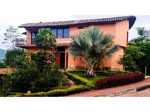 Köy evi La Estrella, Departamento de Antioquia