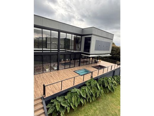 Luxus-Haus in Medellín, Departamento de Antioquia