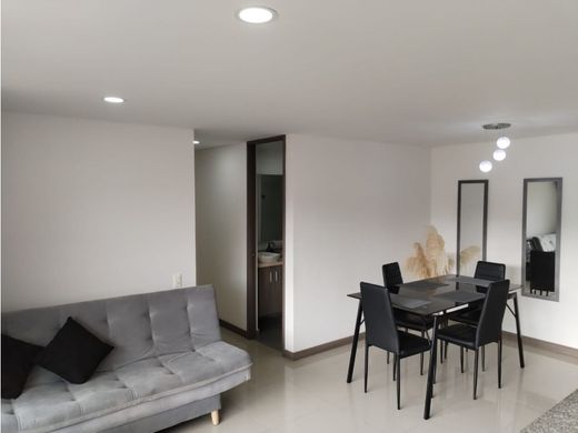 Apartment / Etagenwohnung in Itagüí, Itagui
