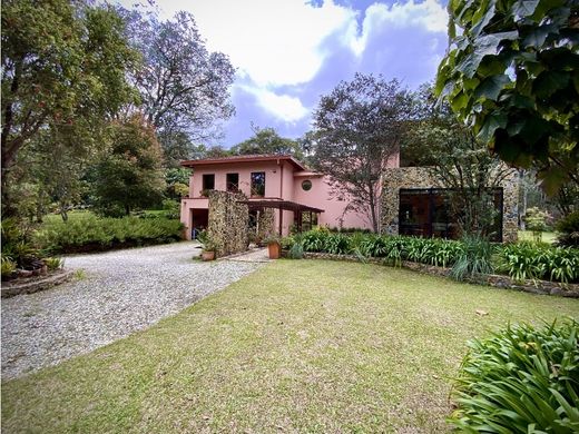 Propriété de campagne à Medellín, Departamento de Antioquia