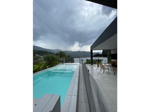 Casa di lusso a Envigado, Departamento de Antioquia