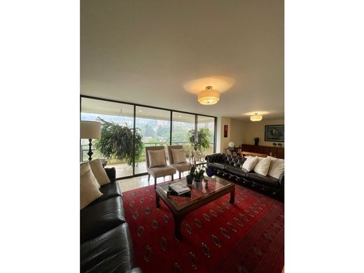 Duplex a Medellín, Departamento de Antioquia