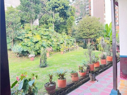 أرض ﻓﻲ Envigado, Departamento de Antioquia