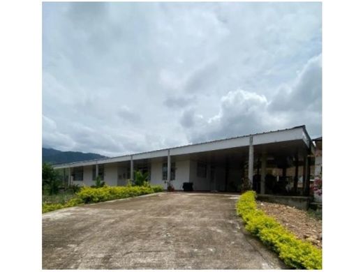 Farmhouse in San José del Fragua, Departamento del Caquetá