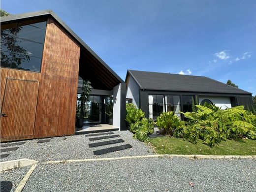 Casale a Retiro, Departamento de Antioquia