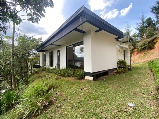 Country House in Retiro, Departamento de Antioquia