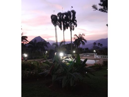 ‏בתים כפריים או חוות ב  Venecia, Departamento de Antioquia