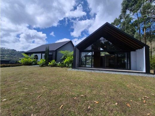 Country House in Rionegro, Departamento de Antioquia