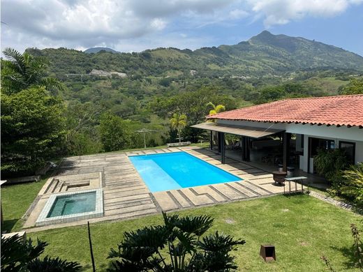 Farmhouse in Titiribí, Departamento de Antioquia