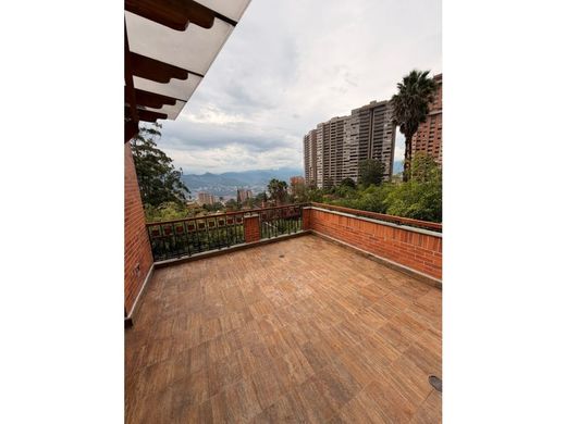 호화 저택 / 메데인, Medellín