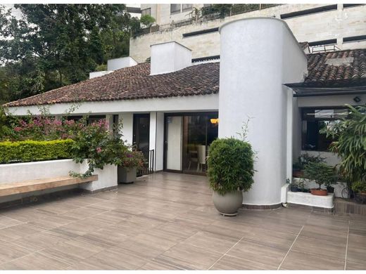 Luxus-Haus in Cali, Departamento del Valle del Cauca