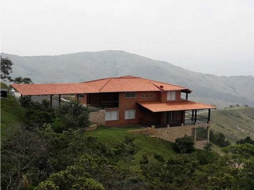Luxus-Haus in Yumbo, Departamento del Valle del Cauca