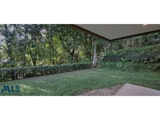 Πολυτελή κατοικία σε Μεδεγίν, Medellín