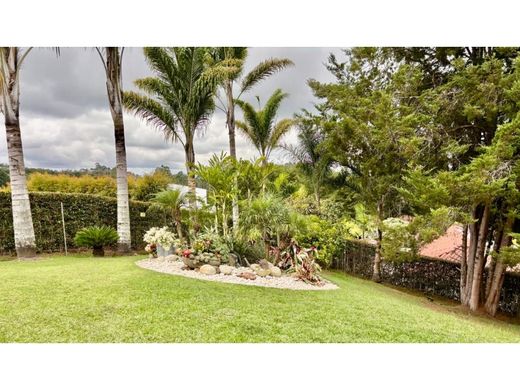 منزل ﻓﻲ Carmen de Viboral, El Carmen de Viboral