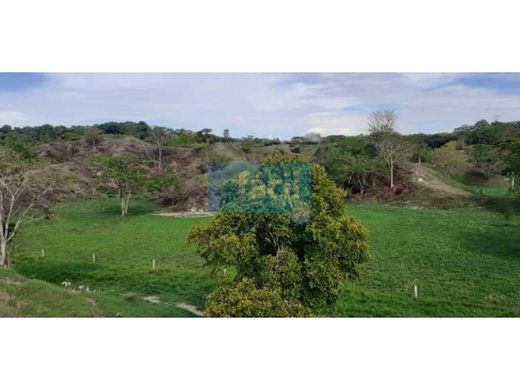 Cortijo o casa de campo en Cimitarra, Departamento de Santander