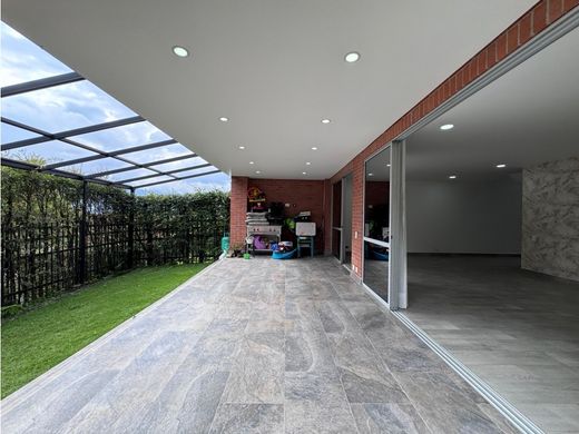 Envigado, Departamento de Antioquiaの高級住宅