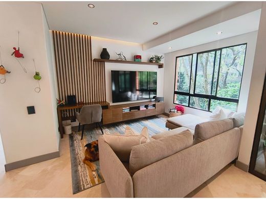 Apartment / Etagenwohnung in Medellín, Departamento de Antioquia