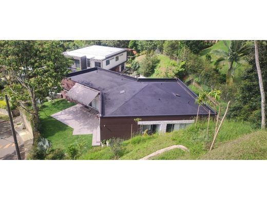 Luksusowy dom w Envigado, Departamento de Antioquia