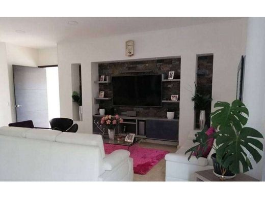 Luxury home in Floridablanca, Departamento de Santander