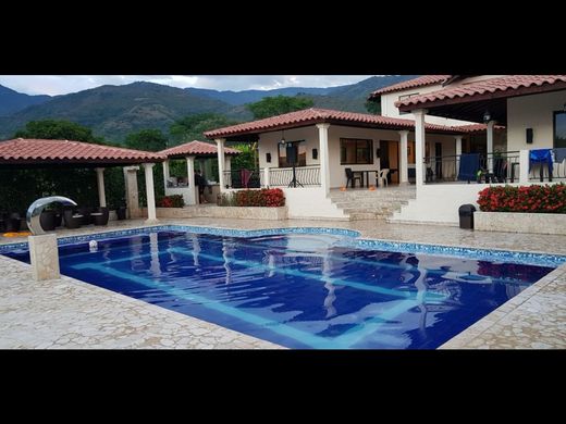 전원/농가 / Sopetrán, Liborina