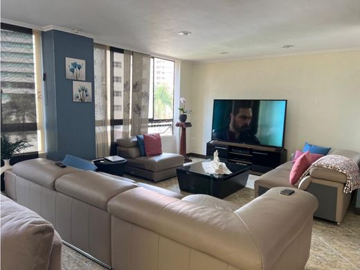 Apartment / Etagenwohnung in Medellín, Departamento de Antioquia