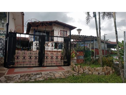 Köy evi Circasia, Quindío Department
