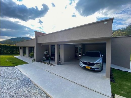 Köy evi Rionegro, Departamento de Antioquia