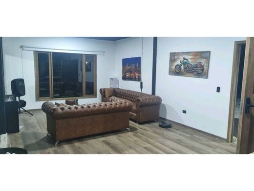 Πολυτελή κατοικία σε Μεδεγίν, Medellín