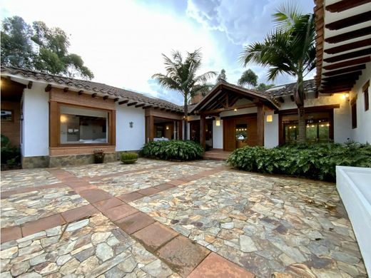 منزل ريفي ﻓﻲ Retiro, Departamento de Antioquia