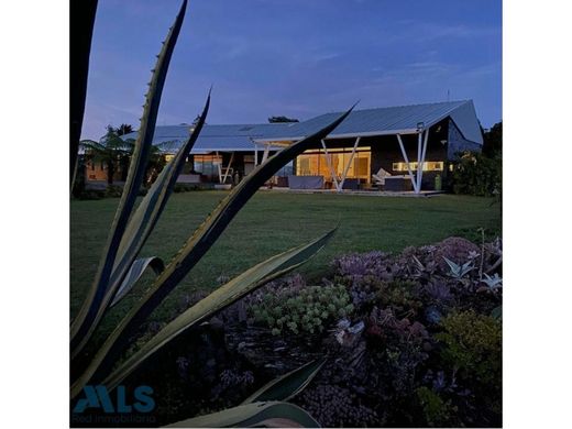 Country House in El Bagre, Departamento de Antioquia