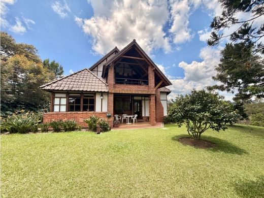 Country House in Marinilla, Departamento de Antioquia