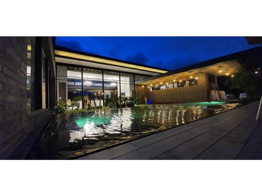 Luksusowy dom w Rionegro, Departamento de Antioquia