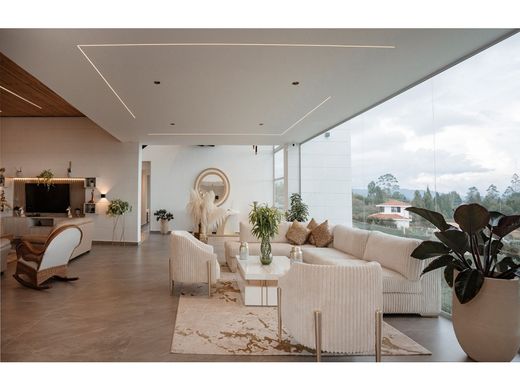 Casa de luxo - Guarne, Departamento de Antioquia