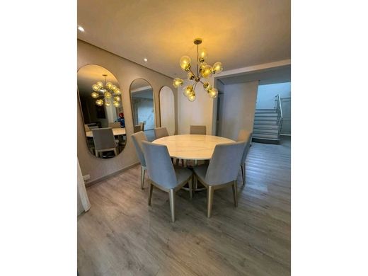 Luxury home in Medellín, Departamento de Antioquia