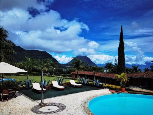 Quinta rústica - Venecia, Departamento de Antioquia