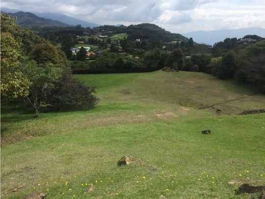 ‏קרקע ב  Envigado, Departamento de Antioquia