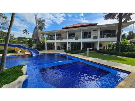 Casale a Cali, Departamento del Valle del Cauca