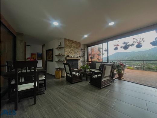 Envigado, Departamento de Antioquiaの高級住宅