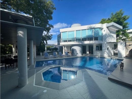 Maison de luxe à Girardot City, Girardot