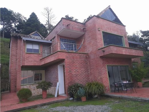 Элитный дом, Envigado, Departamento de Antioquia